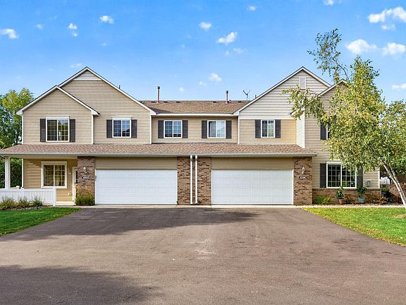 3rd image of 4600 Blaine Ave #2202