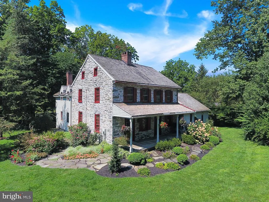 27 Bentley Ln photo 1