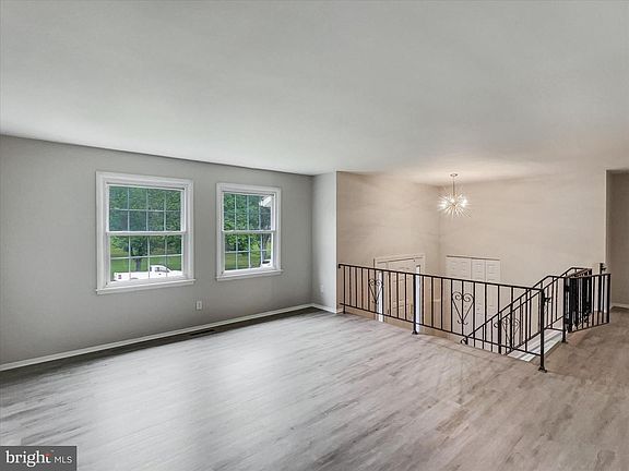 4th image of 2618 Jonathan Rd