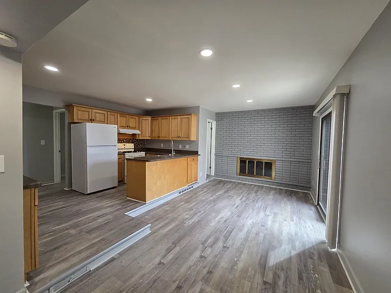 8232 San Marco Blvd — Photo 7