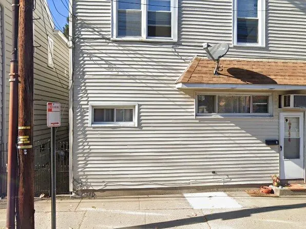 174 Liberty St, Trenton, NJ 08611