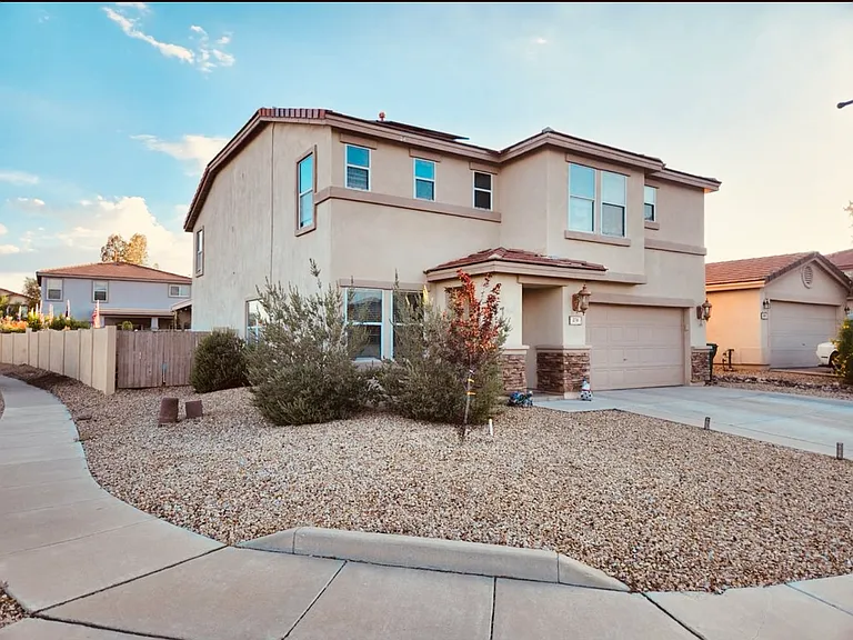 276 E Monterey Cypress St — Photo 1