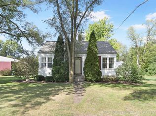 9561 96th Ave, Zeeland, MI 49464