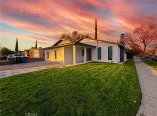 19901 Community St, Winnetka, CA 91306