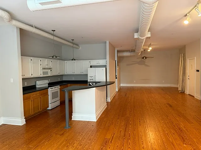 404 N Laurel Ave #5 — Photo 18