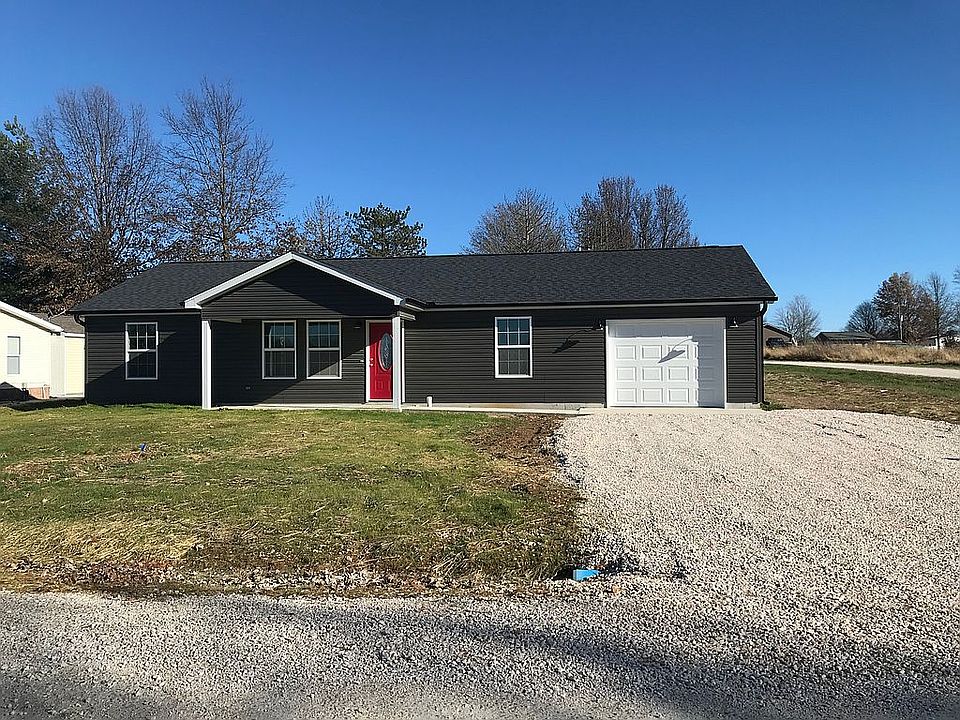 1st image of 236 Cypress Dr