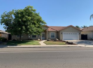 1450 Greenfield Ave, Hanford, CA