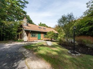95 Howland Rd, Assonet, MA 02702