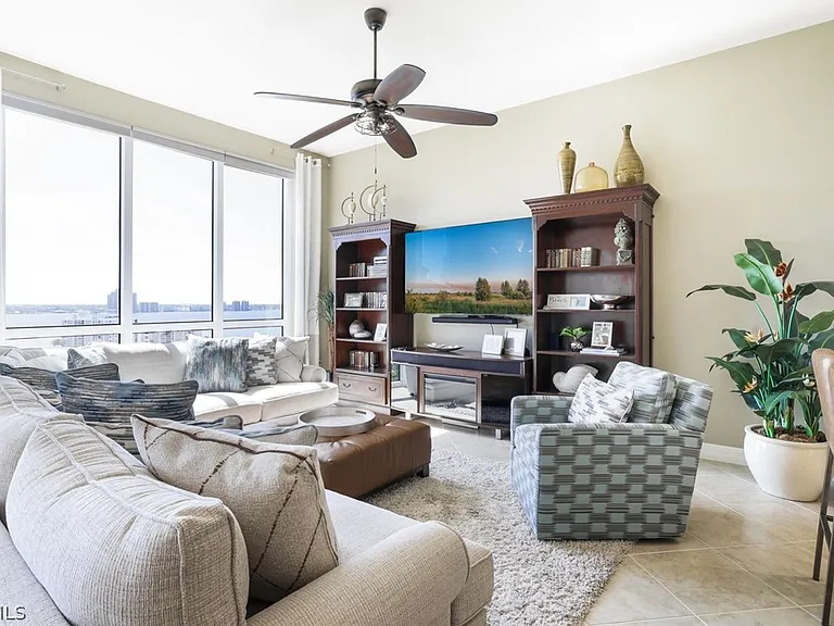 3426 Hancock Bridge Pkwy #Penthouse 02 — Photo 3
