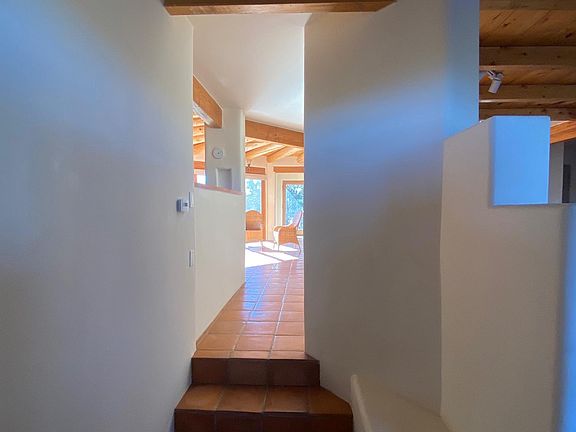4th image of 16 Camino Ladera