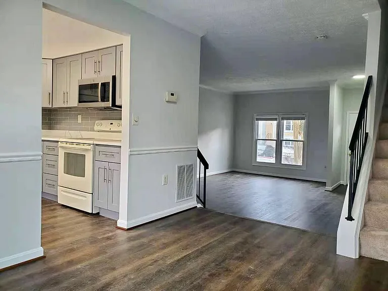 824 Flagler Dr — Photo 15