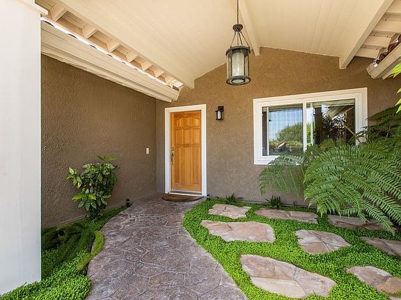 2nd image of 3868 Sunset Knolls Dr