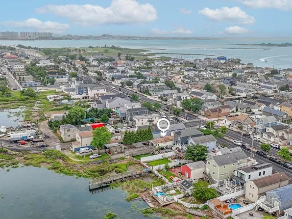 12-34 Cross Bay Boulevard image 20 of 29