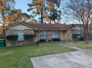 1621A Hazelwood St, Conroe, TX 77301