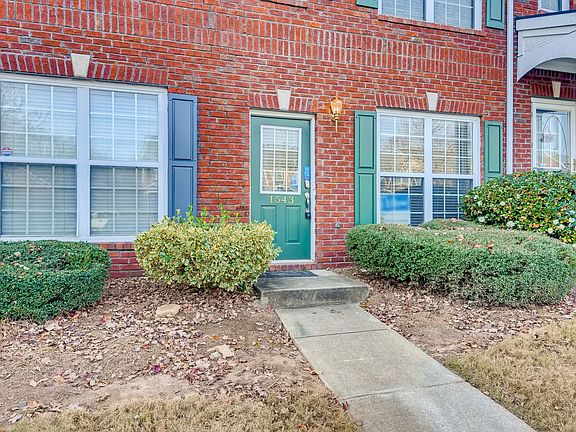 4th image of 1543 Cove Creek Cir