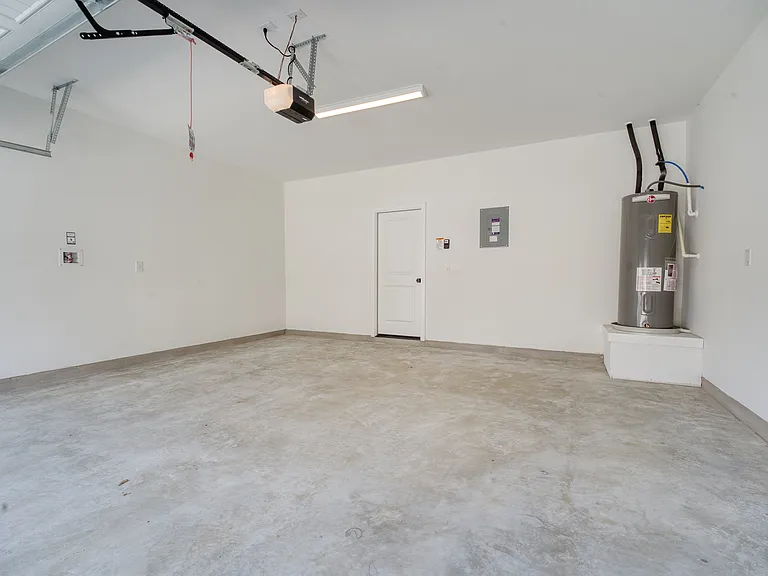 172 Sycamore Pnes — Photo 22