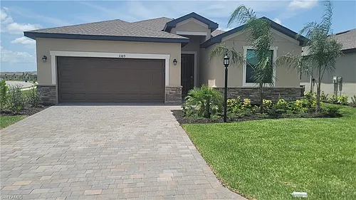 3389 Menores Way Photo 1