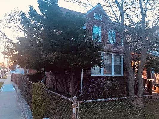 2nd image of 11244 209th St