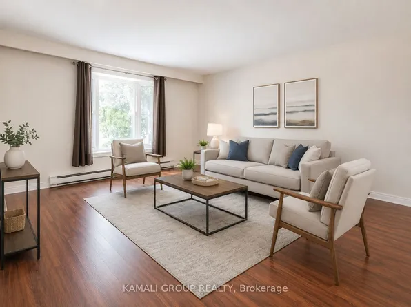 363 Grandview St S, Oshawa, ON L1H 7E1