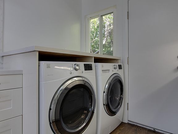 3rd image of 2210 5th St #C