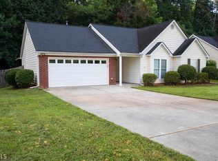 1059 Athena Ct, Acworth, GA 30101