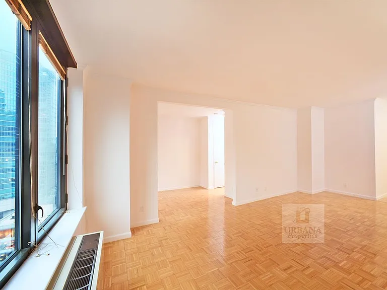 150 E 57th St #11-C — Photo 7
