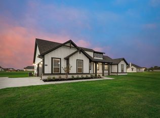 3100 White Oak Rd, Terrell, TX 75161