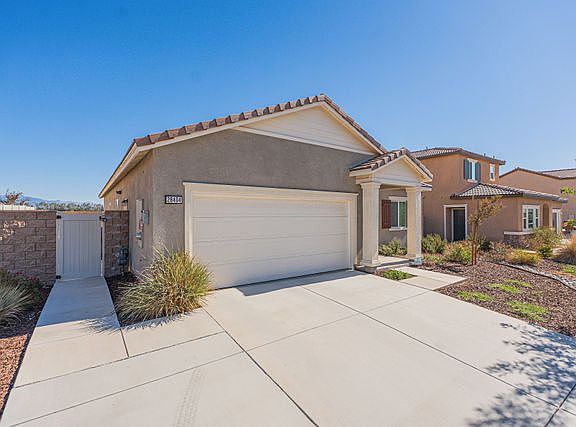 4th image of 28404 Fressia Dr