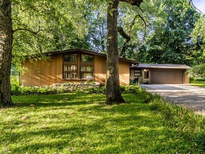 885 E 83rd St, Indianapolis, IN, 46240