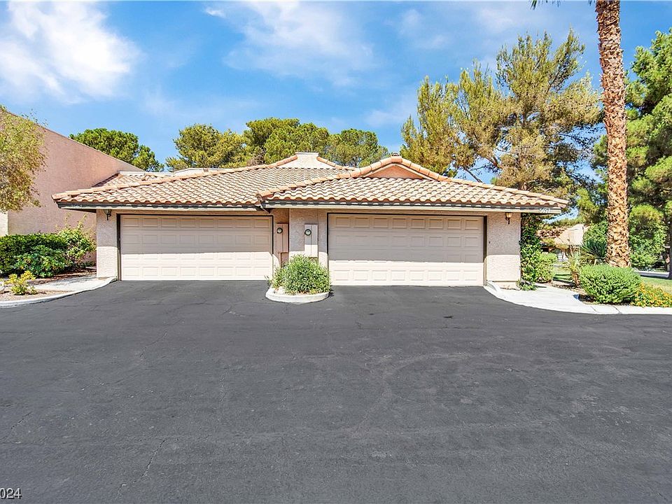 2nd image of 3657 Laguna Verde Way