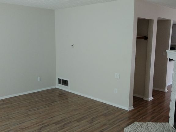 2nd image of 3775 Farber Ct