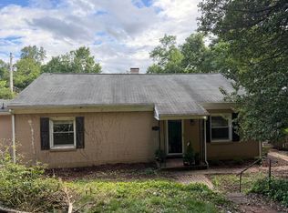 2239 Woodcliff Rd SE, Roanoke, VA 24014