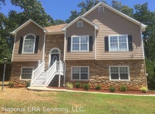 110 Hunters Pointe Ct, Villa Rica, GA 30180