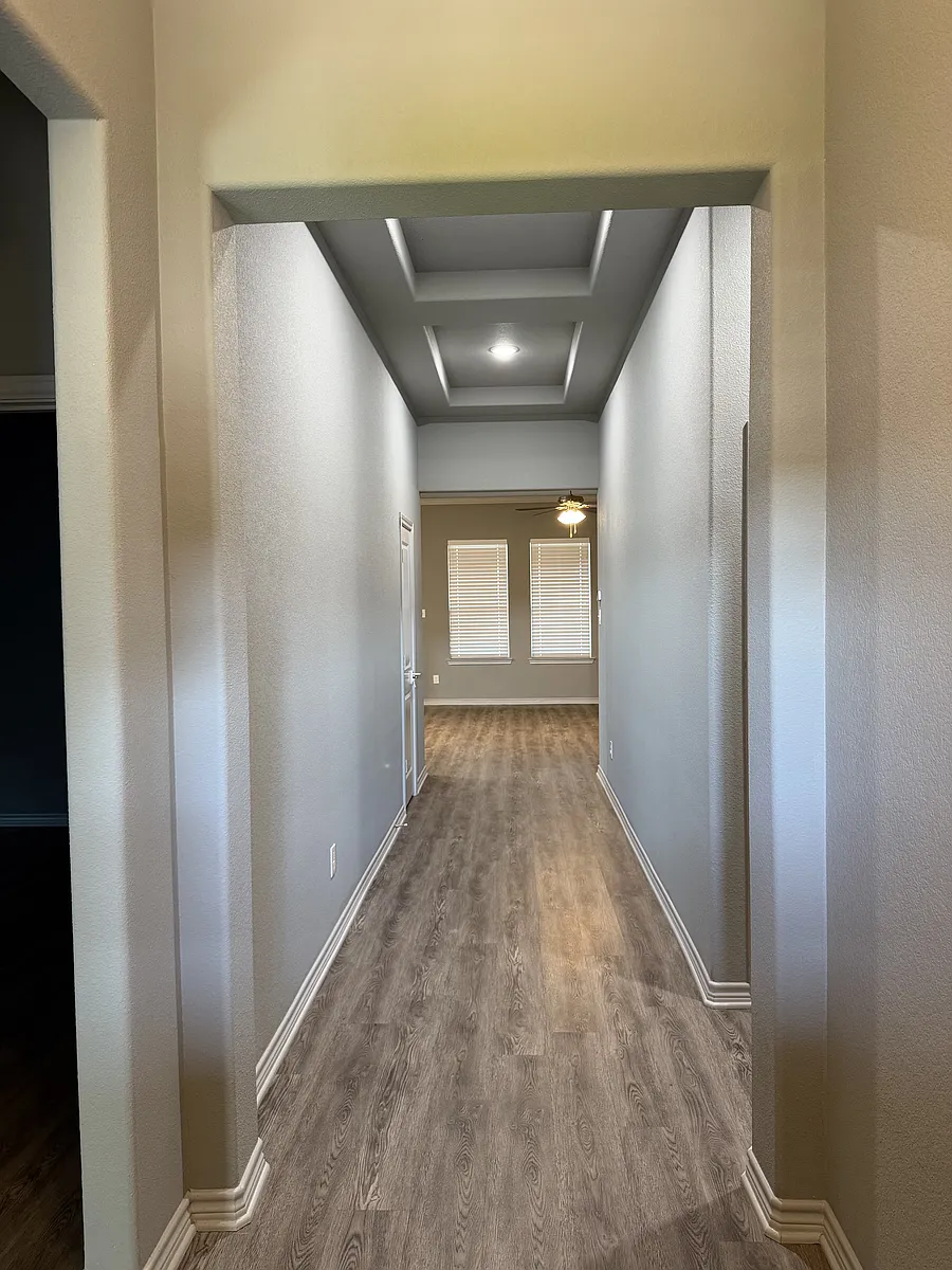 Building Photo - 8920 Kiowa Dr