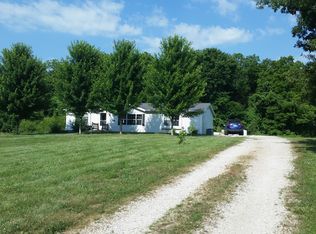 562 NW 1501st Rd, Holden, MO 64040