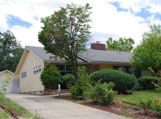 131 Highland Dr, Medford, OR