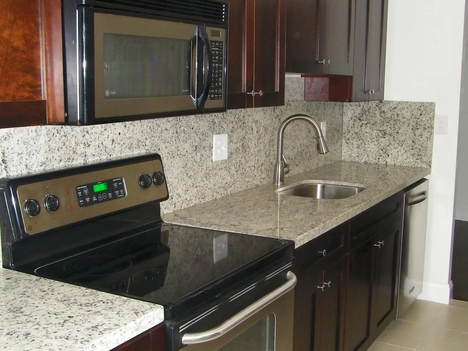 Northwest St, Pembroke Pines — Photo 3