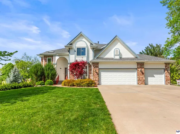 3502 Birchwood Dr, Bellevue, NE 68123
