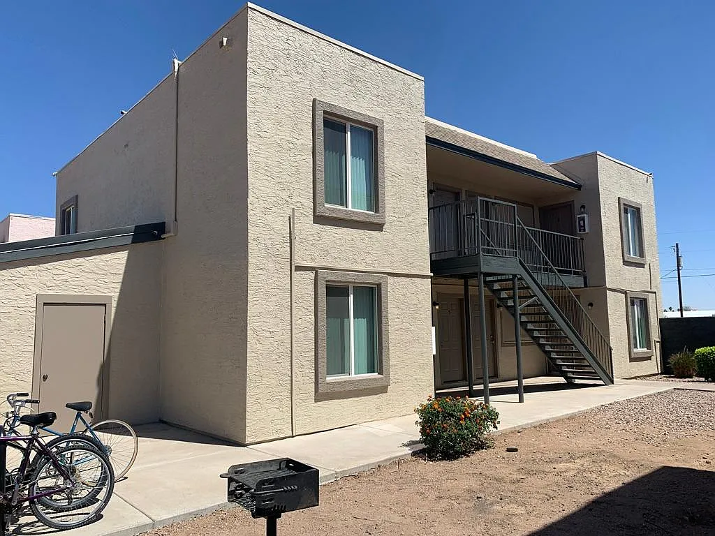 1 bed, 435 sqft, $880 — Photo 2