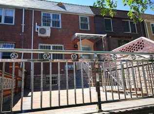 15042 77th Rd, Flushing, NY 11367