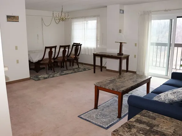 1987 Centurion Dr APT 301, Pittsburgh, PA 15221