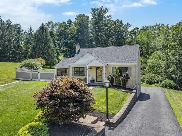 3126 Aniray Cir, Bethel Park, PA 15102