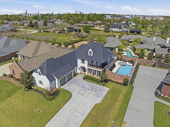 4th image of 1114 Benvue Ln