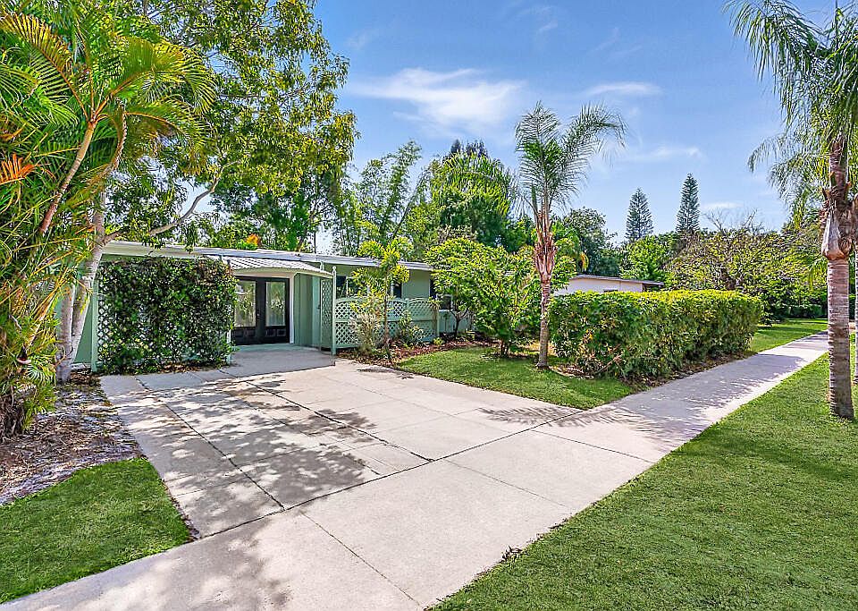 1st image of 1656 31st Avenue