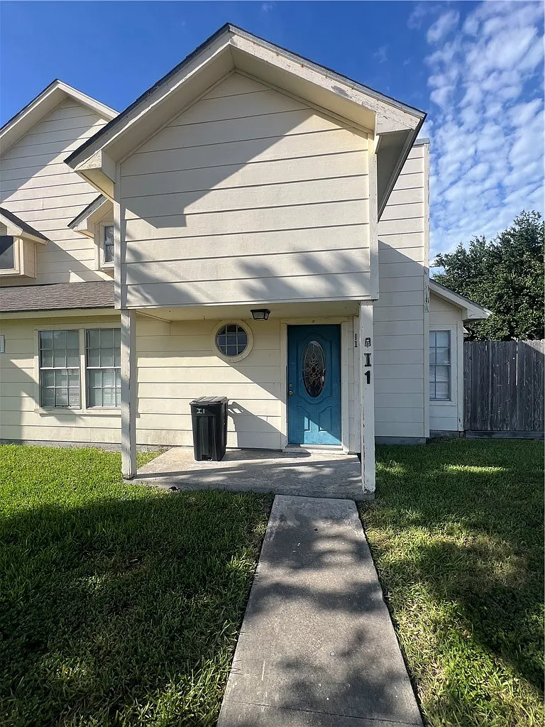 2 bed, 2.0 bath, 1057 sqft, $1,495 — Photo 1