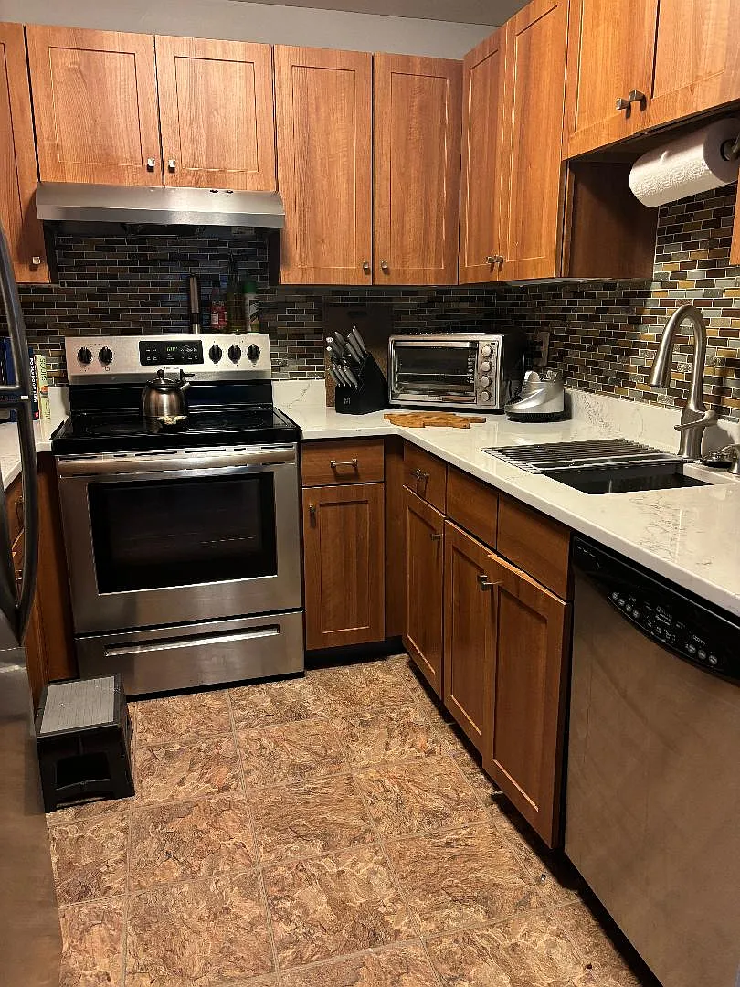 1 bed, 639 sqft, $2,400 — Photo 3