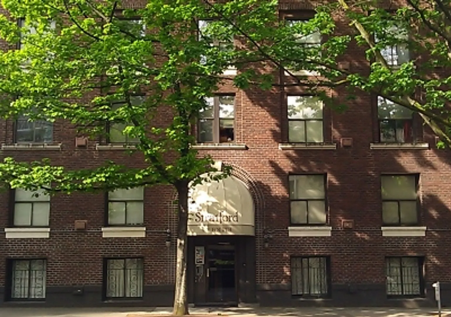 Stratford on Fourth — Photo 1