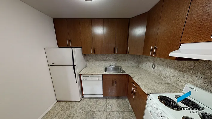 Rented by AZ REALTY NYC LLC | media 18