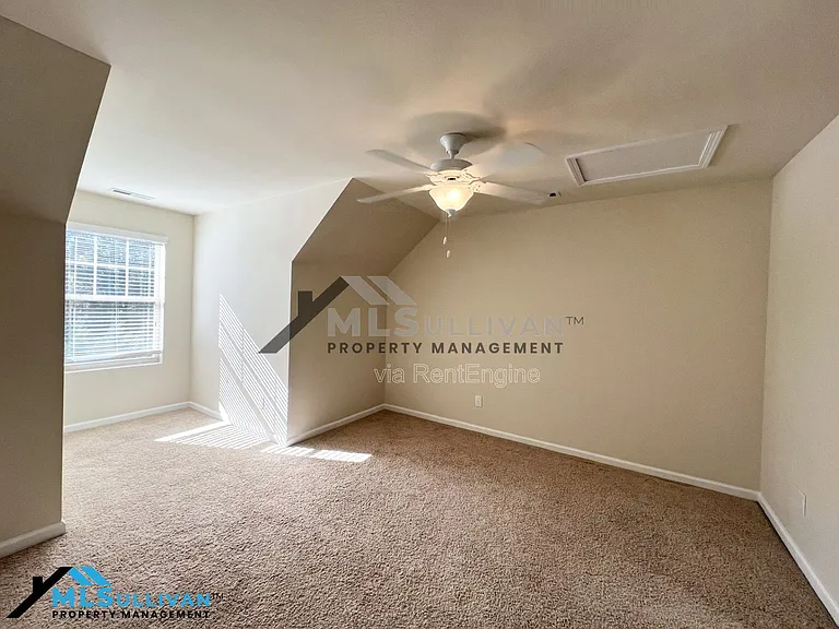 28 Sangre De Cristo Dr — Photo 19