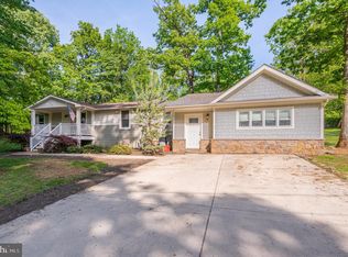 102 Red Bud Loop, Harpers Ferry, WV 25425